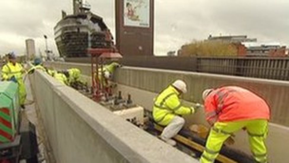 TfL report warned of Hammersmith Flyover collapse risk BBC News