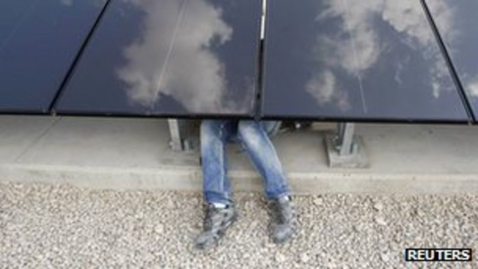 Renewables 'help jobs and growth' BBC News