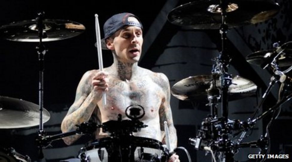 Blink-182 tour dates cancelled because drummer needs op - BBC News