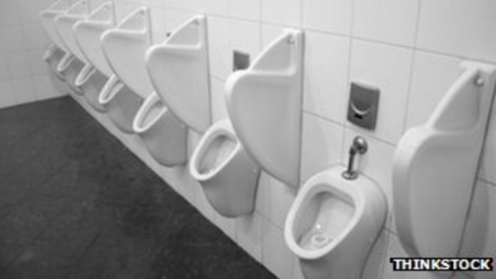 is-urinating-in-public-ever-acceptable-bbc-news