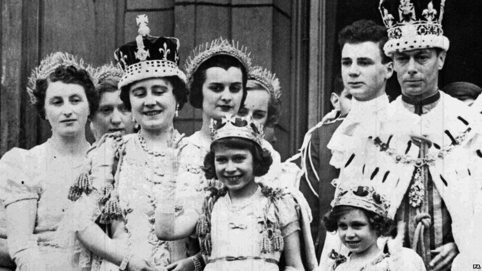 The life of Princess Elizabeth before she was Queen - BBC Newsround