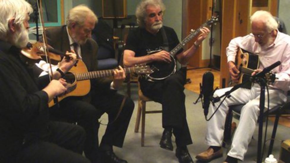 The Dubliners: The ultimate Irish rovers - BBC News