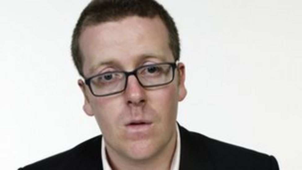 Frankie Boyle Sues Mirror Over 'racism' Claim - BBC News