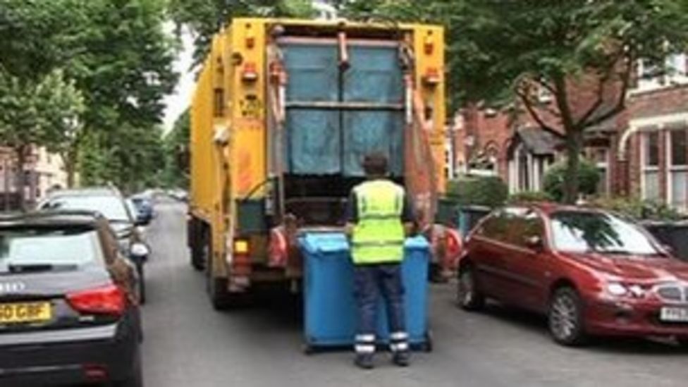 East Yorkshire council agrees new recycling targets BBC News