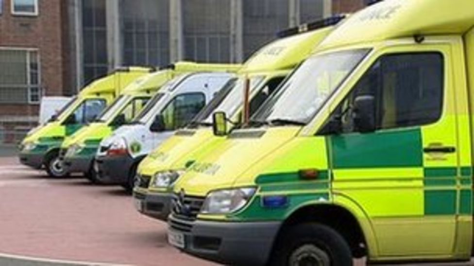 Ambulance 999 recordings highlight pressures - BBC News