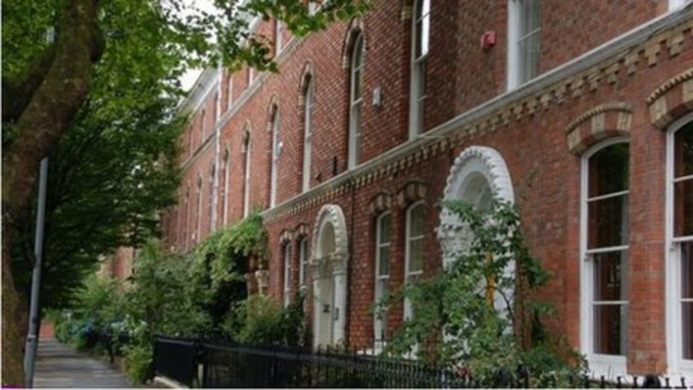 Rugby Road, Belfast, residents angry over tarmacking BBC News