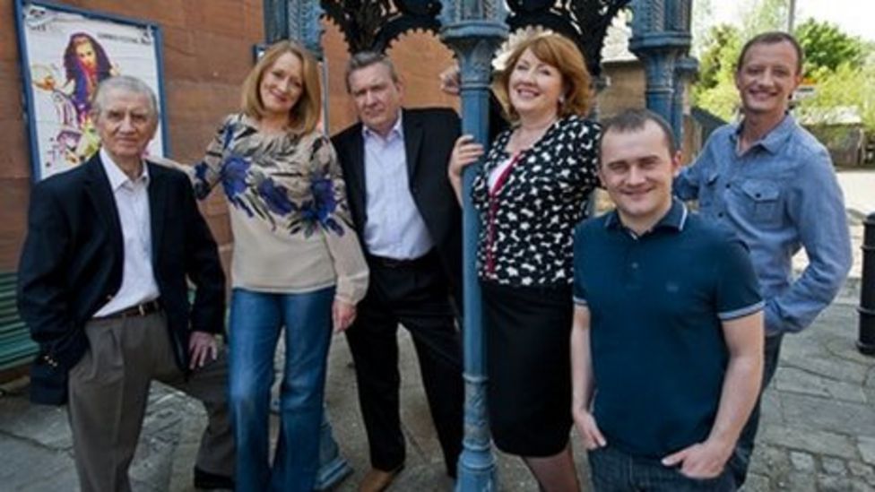 River City Scotland's soap marks 10 years BBC News