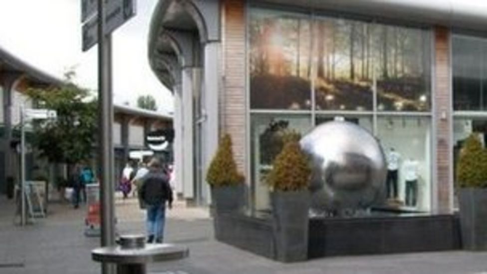 Outlet retail park in Banbridge plans cinema and play centre move BBC