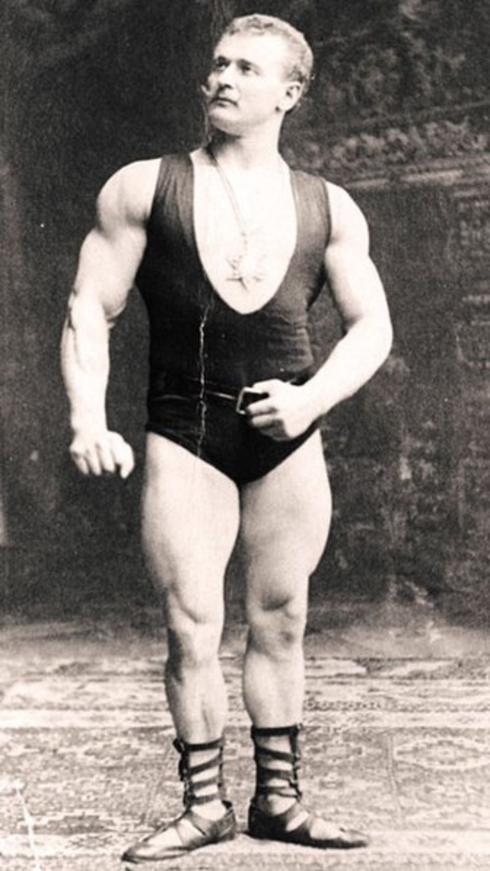 Eugen Sandow The Man With The Perfect Body Bbc News