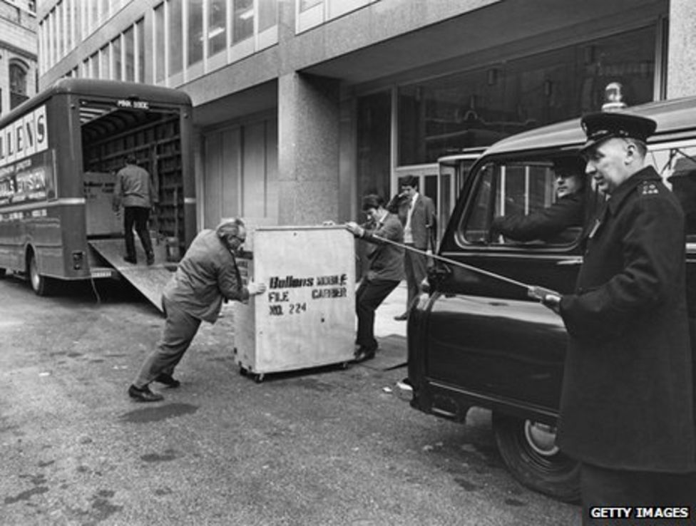 The fictional view of Scotland Yard - BBC News
