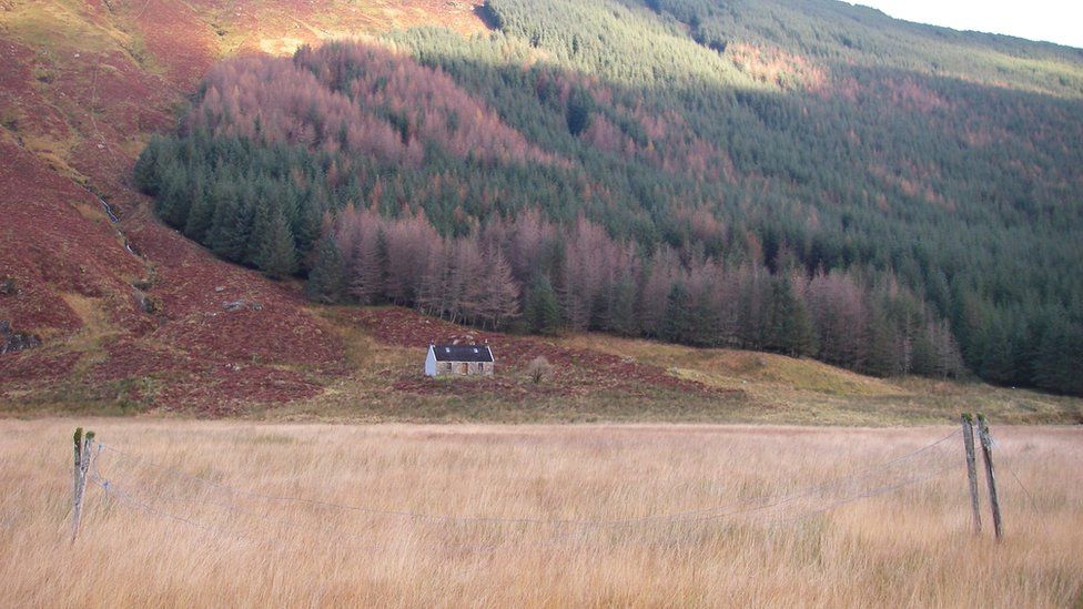 Glen Pean bothy