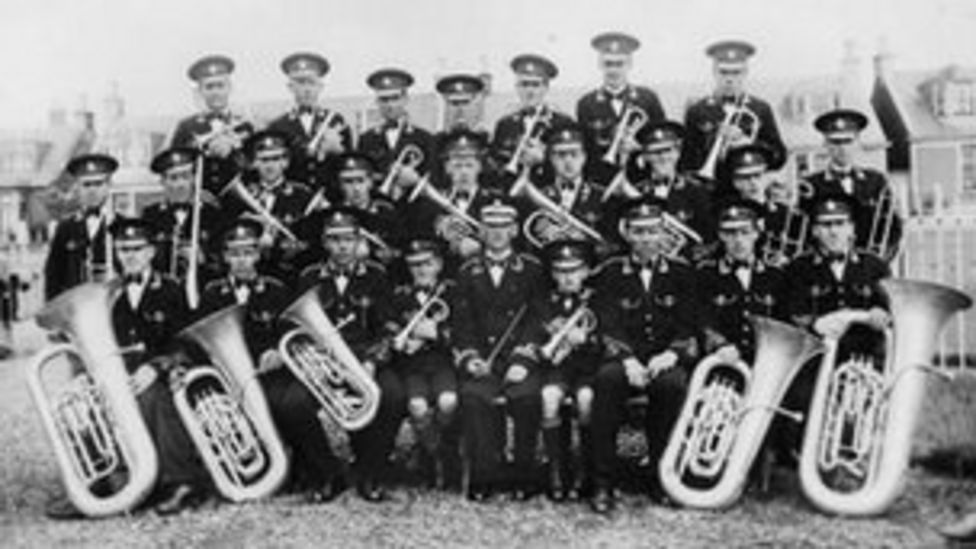 Changing Tune As Brass Bands Make A Comeback - BBC News