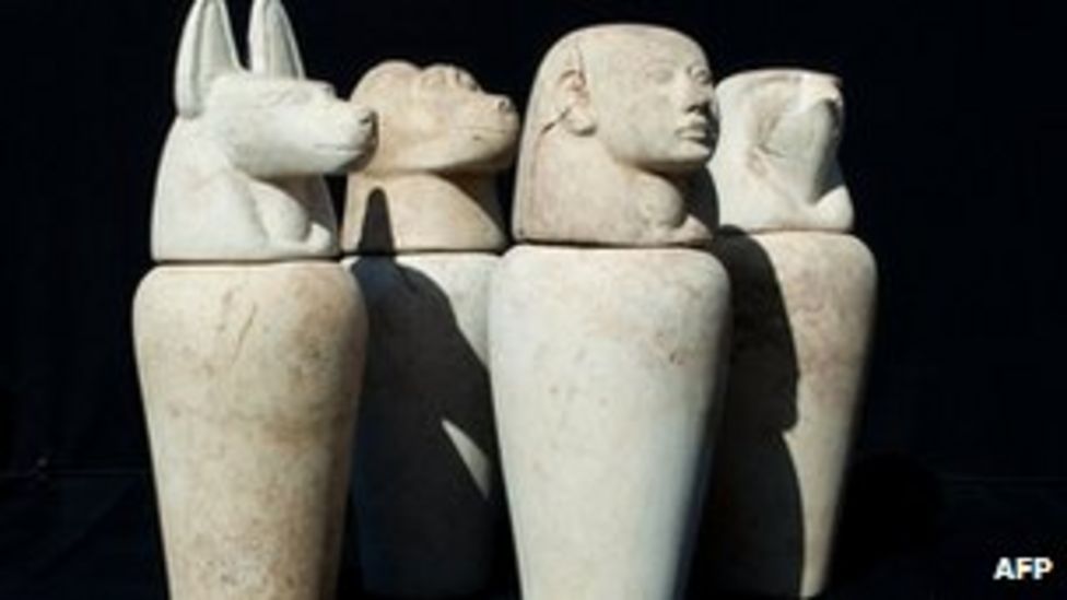 Ancient Tombs Unearthed In Egyptian City Of Luxor - BBC News