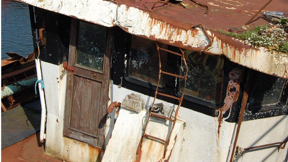 Solway Harvester Crewmen remembered on 20th anniversary of sinking BBC News