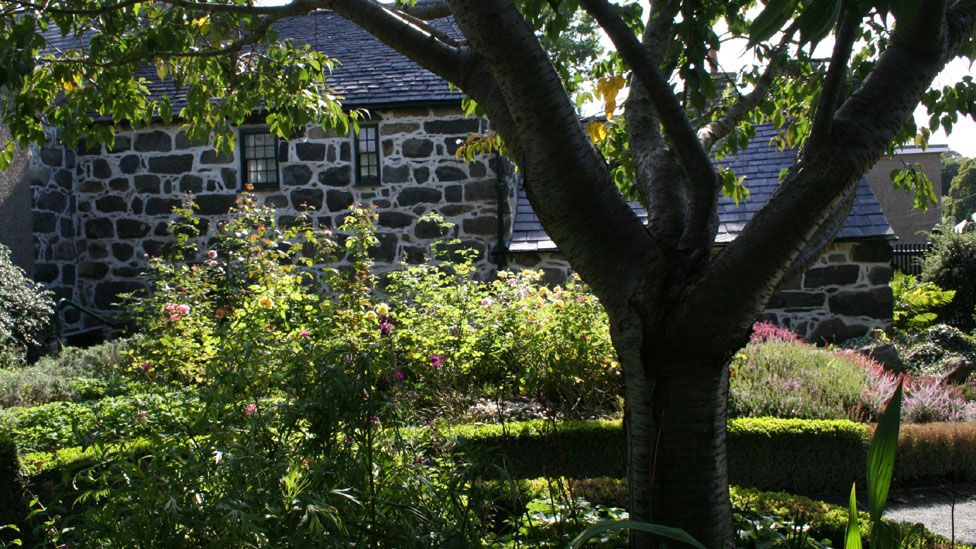 Hen fwthyn teulu David Lloyd George