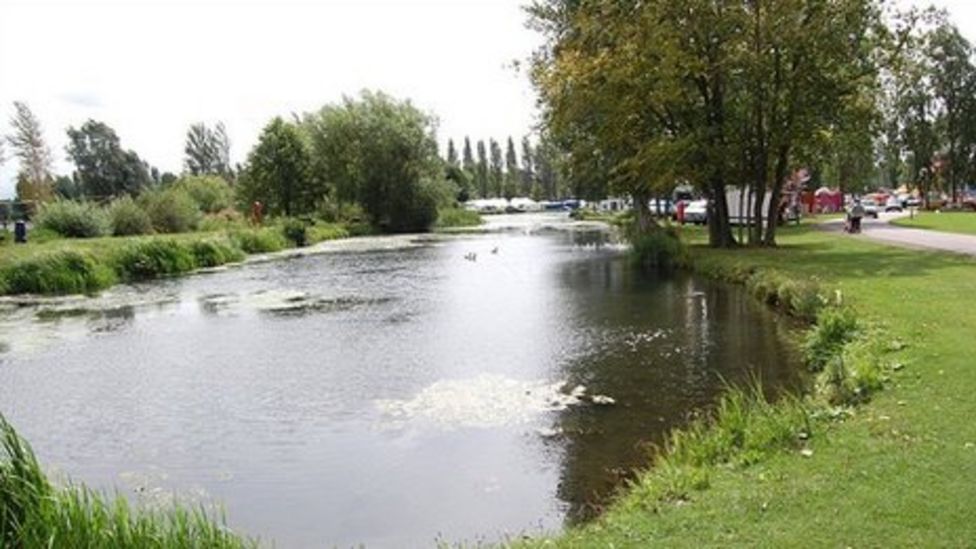 Billing Aquadrome lake toddler death 'accidental' BBC News