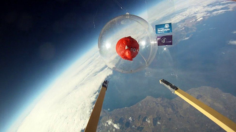 In pictures: Red Nose goes into space - BBC News