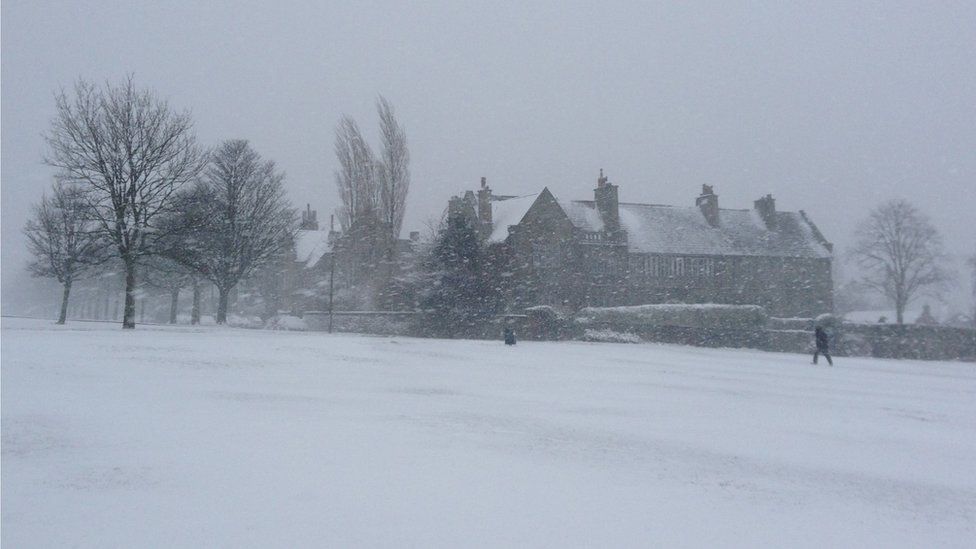 Your photos of the snow - BBC Weather