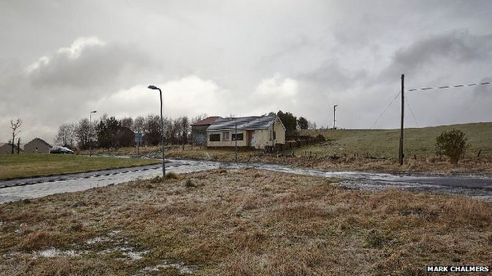 New Cumnock wins Carbuncle award BBC News