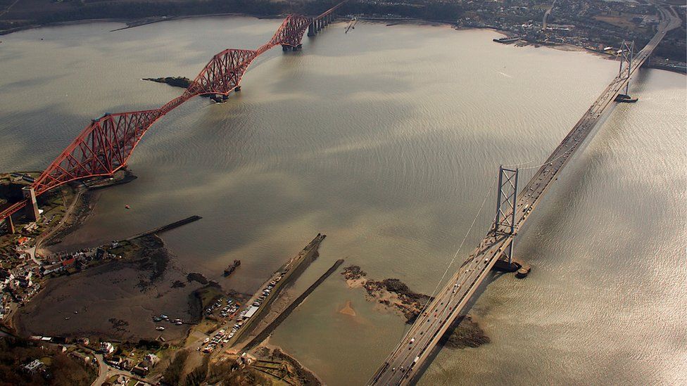 Bridges over the Firth of Forth