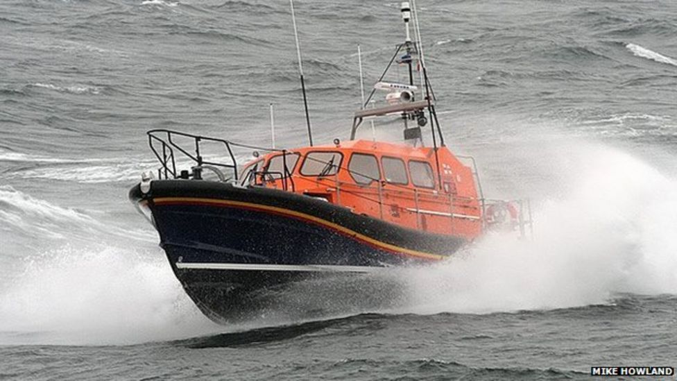 First Rnli Shannon Lifeboat Launched In Poole Bbc News 