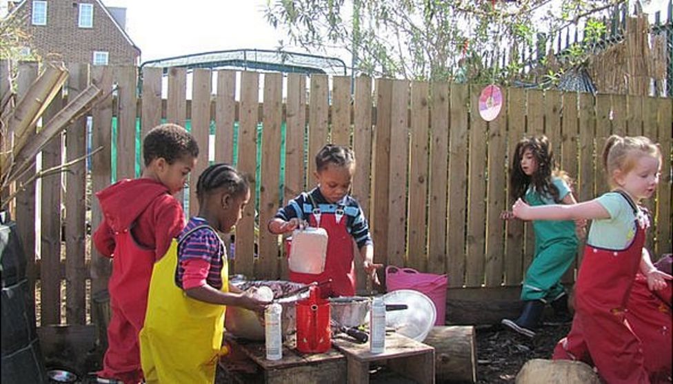 What would a 'schoolification' of our nurseries mean? BBC News