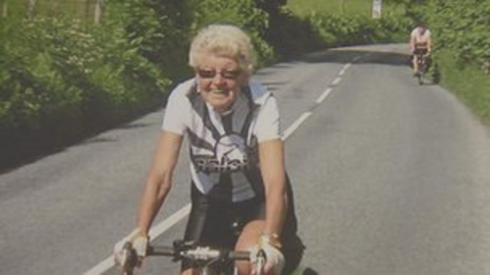 Cyclist killer Gary McCourt sentence 'scandalous' BBC News