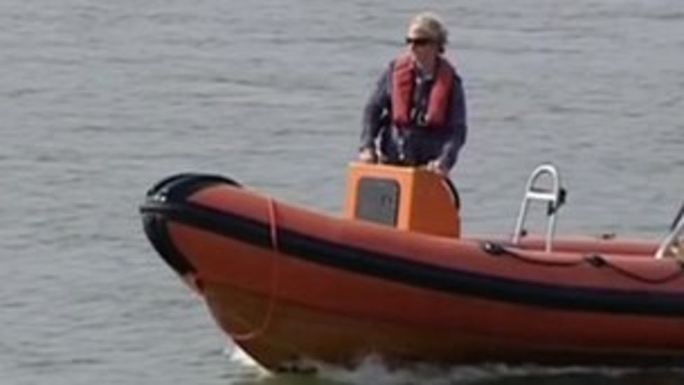 Padstow speedboat crash 'Kill cord' key to inquiry BBC News