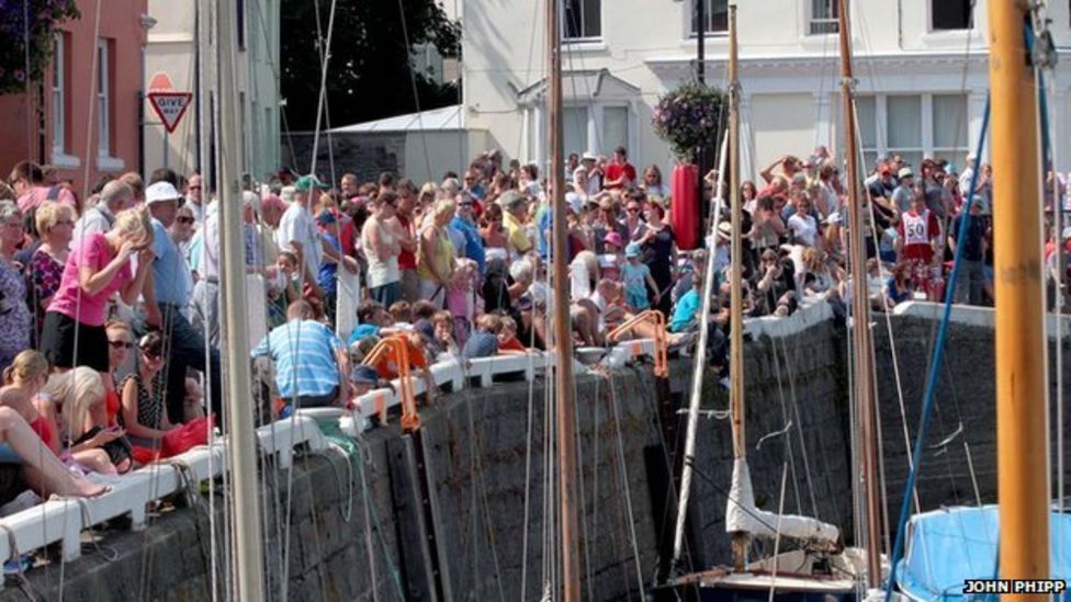 World Tin Bath Championships held in Castletown BBC News