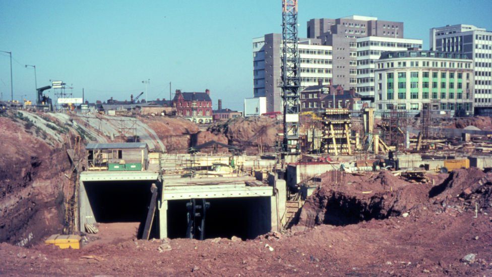 Queensway tunnel under construction