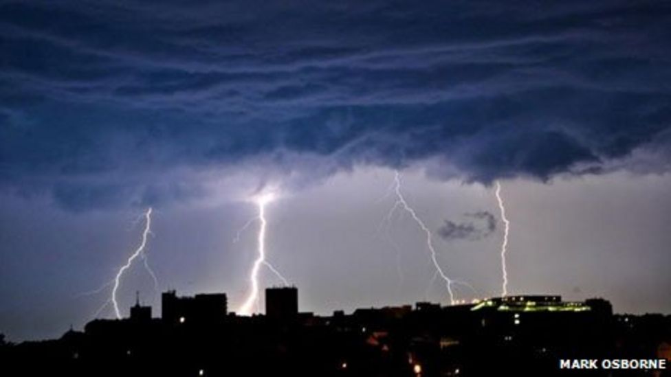 Two Kent homes catch fire after lightning strikes BBC News