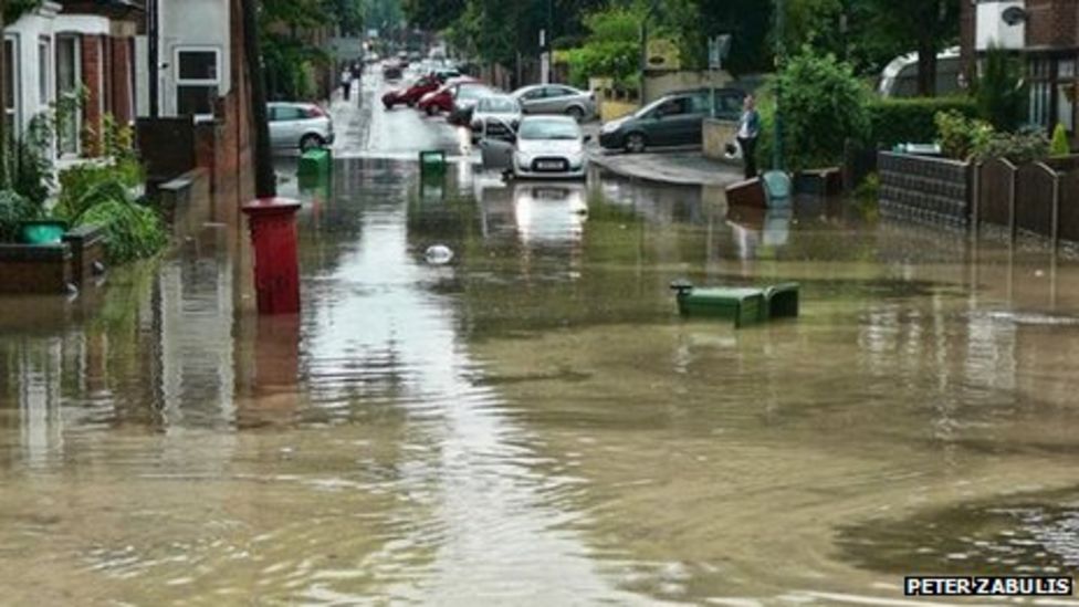 Heavy rain causes flooding in Nottinghamshire BBC News