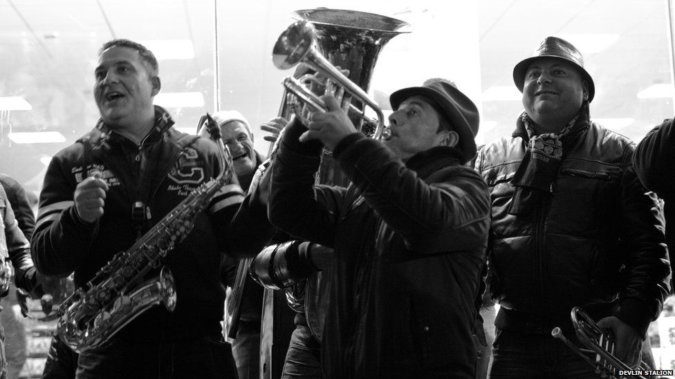 Swing band