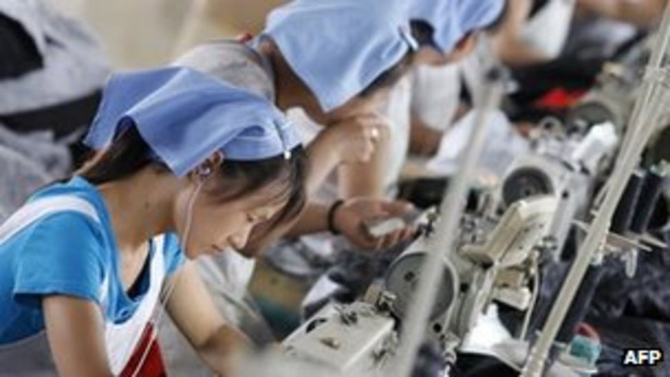 China manufacturing activity sees mixed data - BBC News