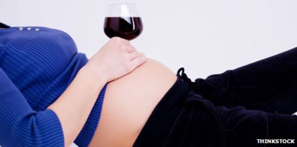 Drinking Red Wine During Pregnancy: Risks & Research
