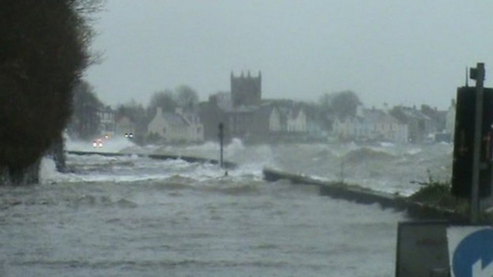Beaumaris flood relief plans go on show BBC News
