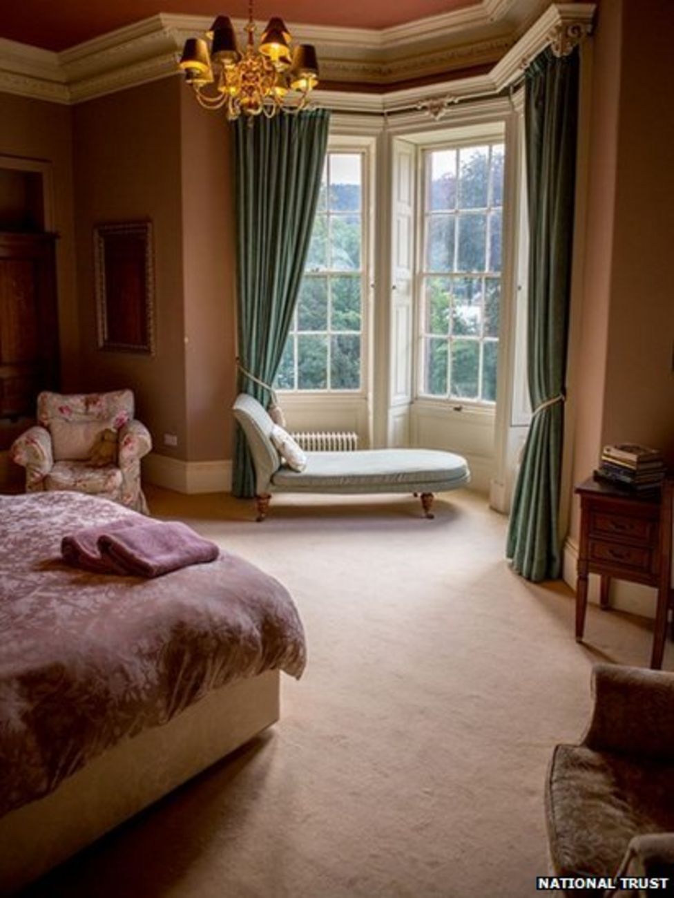 National Trust looks for Derwent Island House tenants BBC News