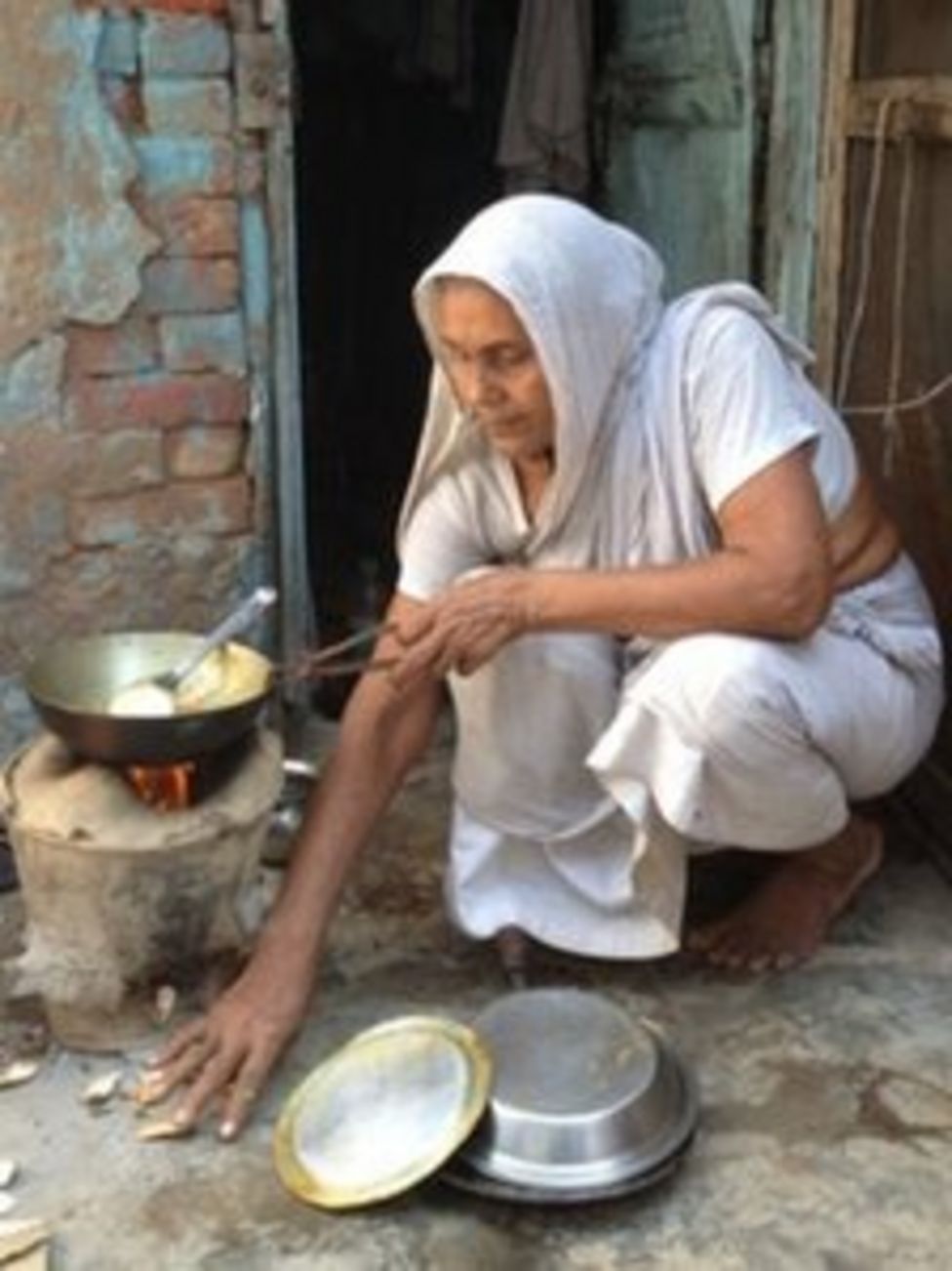 Indias Abandoned Widows Struggle To Survive Bbc News