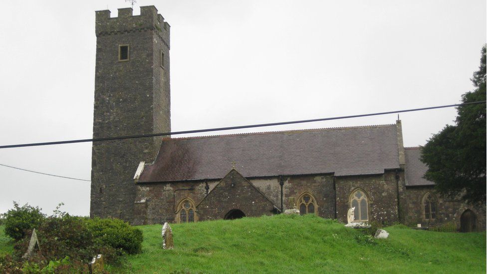 Eglwys Llangyndeyrn