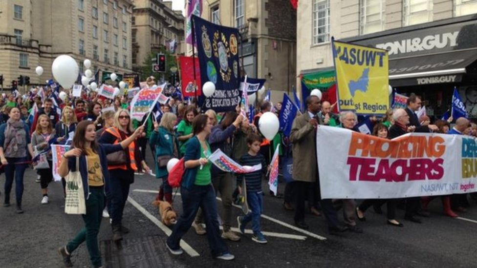 Teachers' strike Rally held in Bristol BBC News