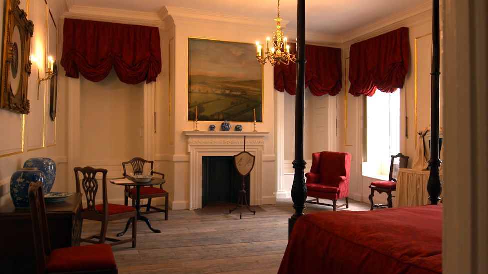 A grand bedroom, following restoration.
