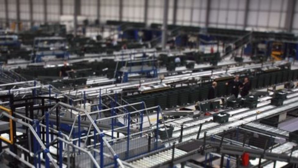 The complicated art of retail logistics BBC News