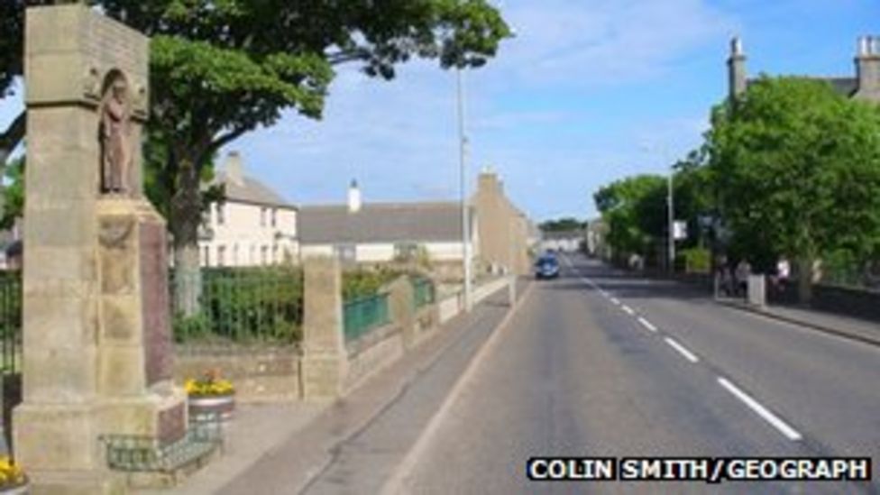 Castletown protests against plan to open chemist BBC News