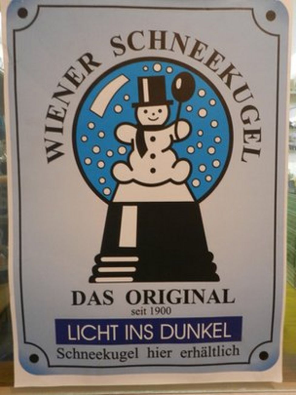 The family company that invented the snow globe BBC News