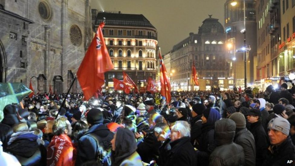 Vienna 'farright' ball condemned in mass protests BBC News