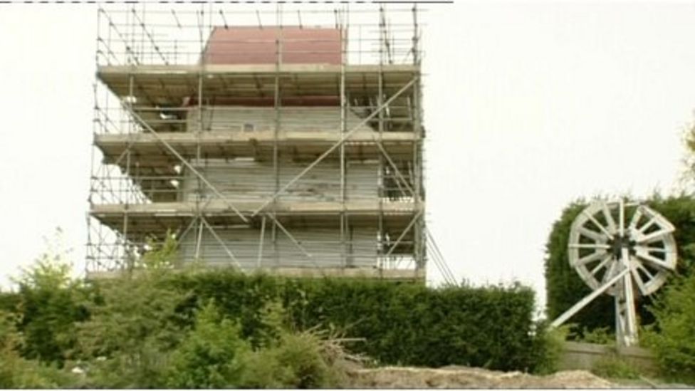 Grant to restore derelict Argos Hill windmill BBC News