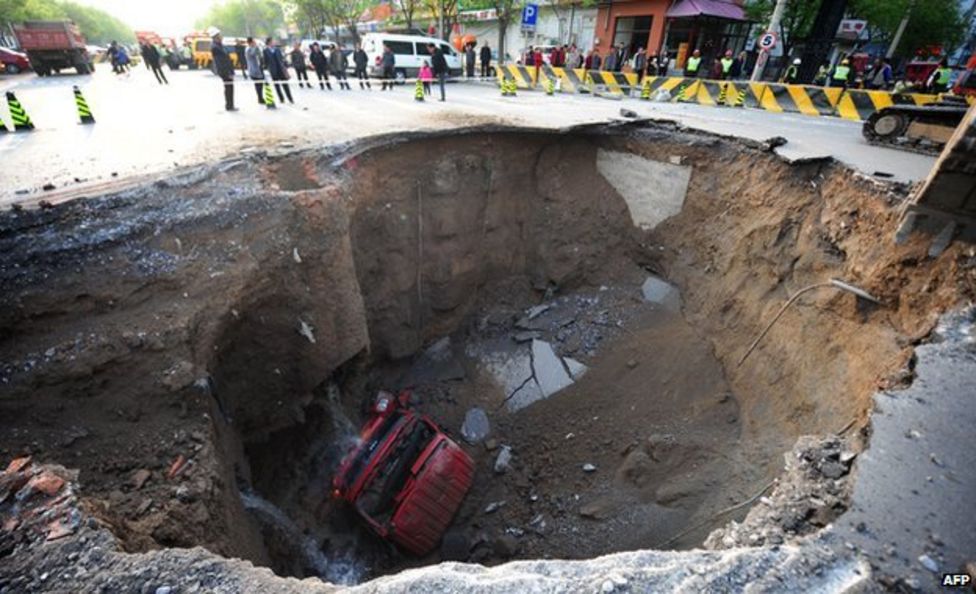 Sinkholes A Deadly Threat From Floridas Underworld Bbc News