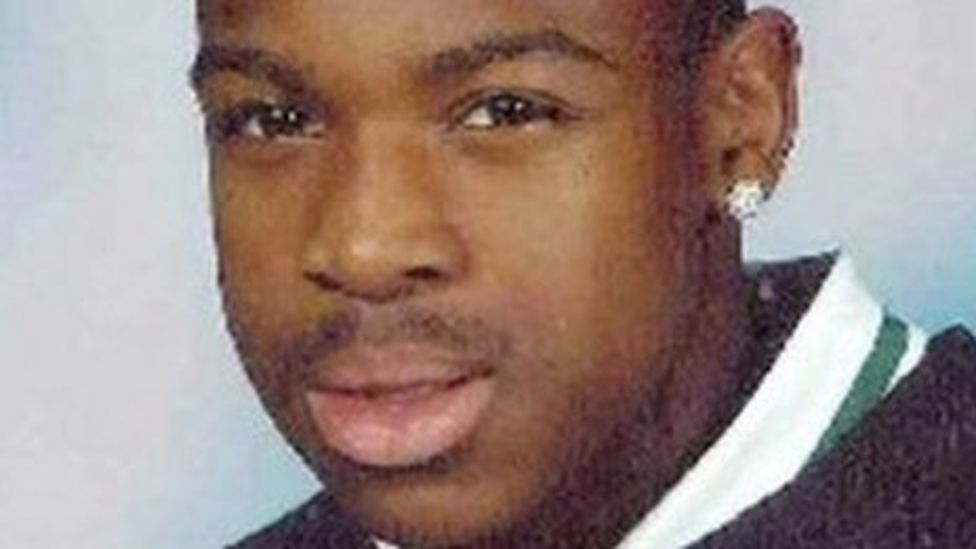 Malakai McKenzie murder case Shakir Robinson cleared BBC News