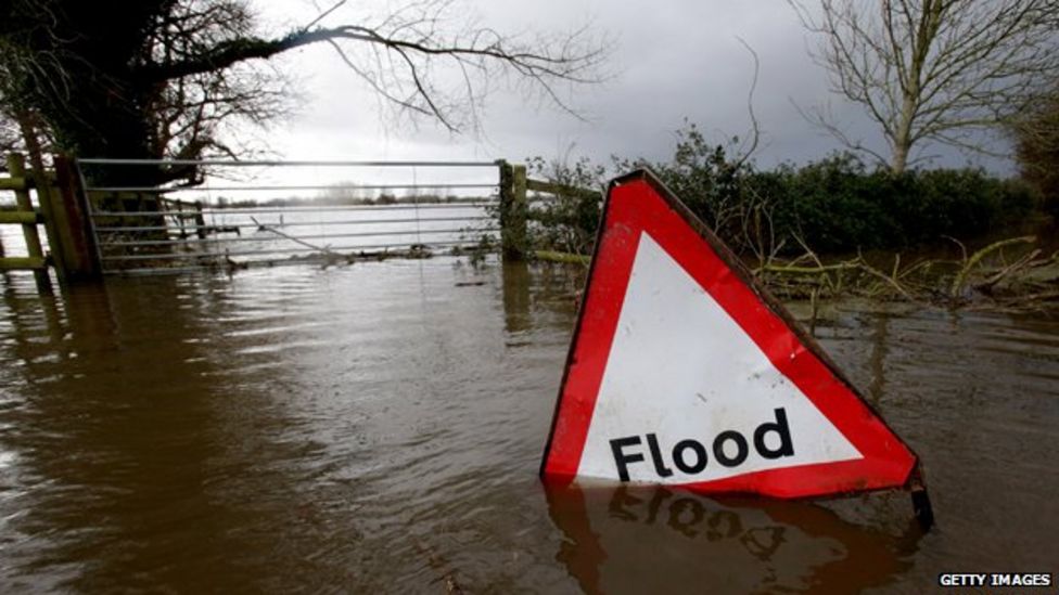 Has the UK truly 'stocked up' on rainwater? - BBC News