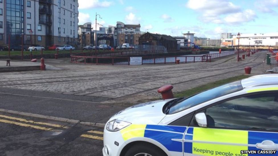 Man's Body Found At Leith Docks In Edinburgh - BBC News